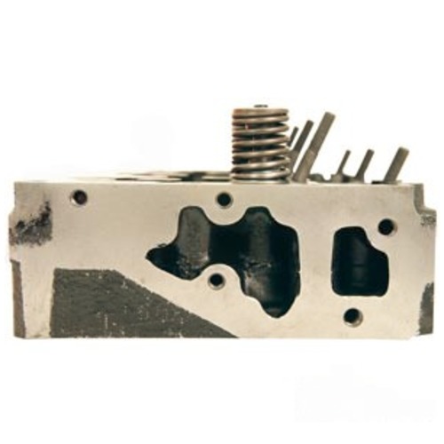 Leyland Cylinder Head - image 3
